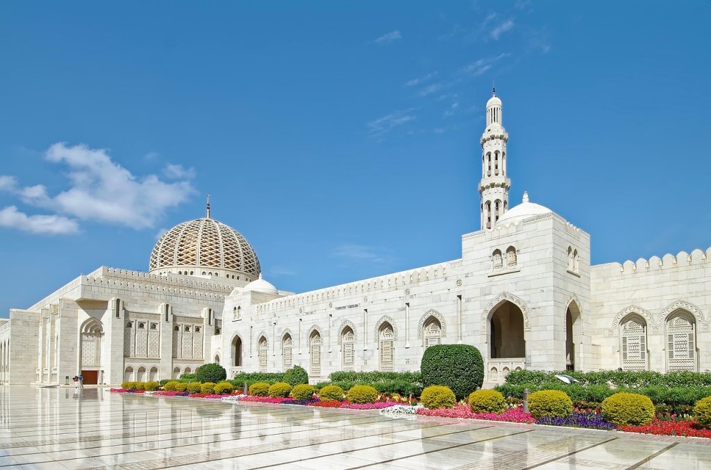 sultan qaboos grand mosque, oman,
